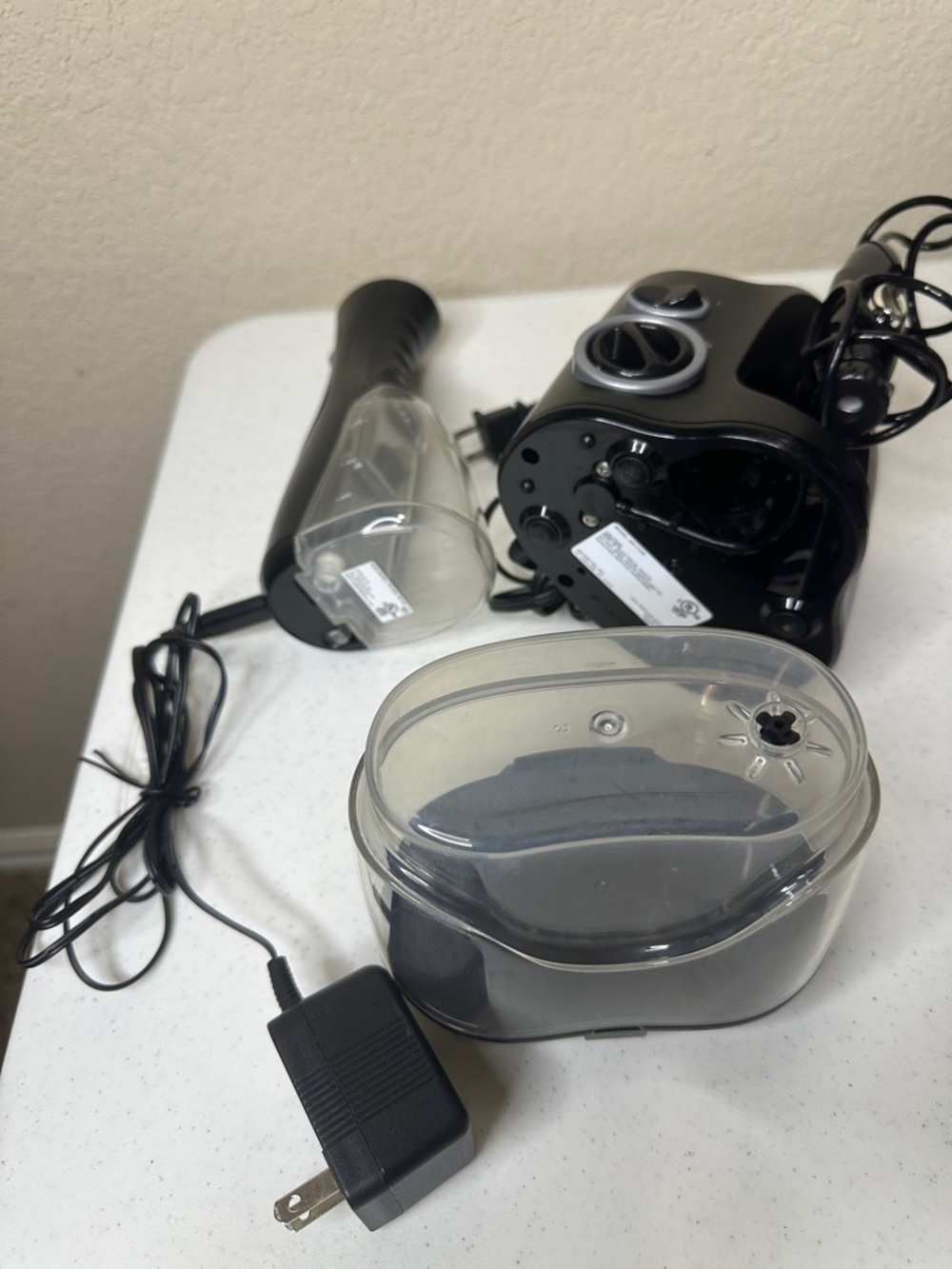 Waterpik Waterflosser - Picture 8 of 12
